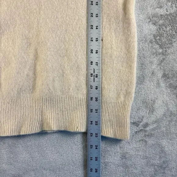 Vintage Polo Ralph Lauren Cream 100% Lambswool V-neck Pullover Sweater - Picture 5 of 7